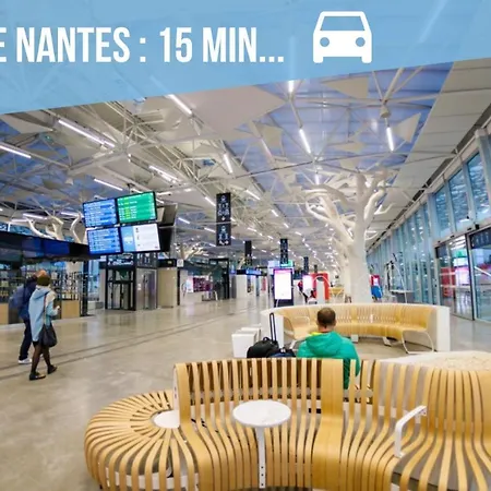 Maisonnette Avec Terrasse Et Parking - Madeleine, Il Etait Fois